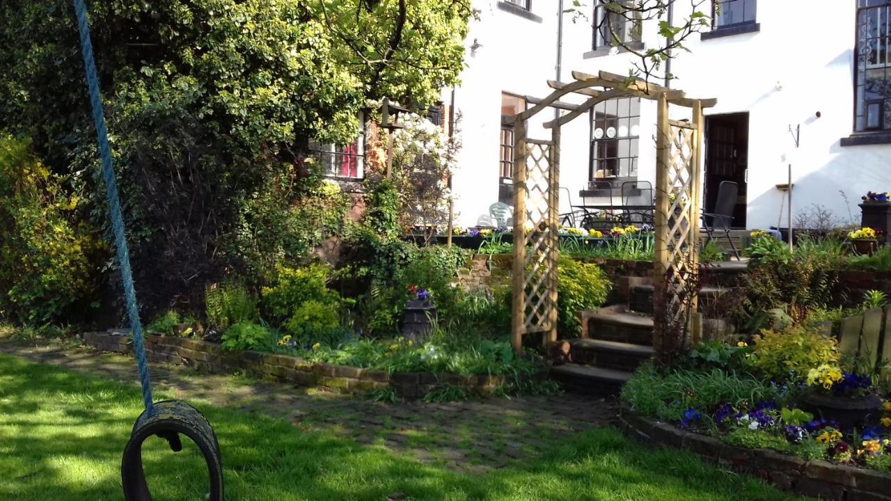 Heath House Bed & Breakfast Dewsbury Dış mekan fotoğraf