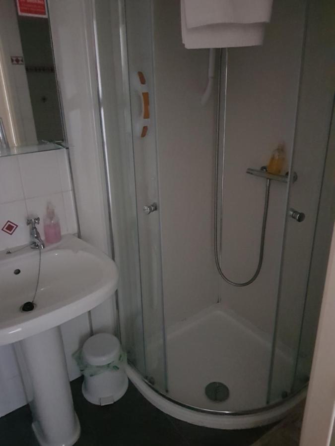 Heath House Bed & Breakfast Dewsbury Dış mekan fotoğraf